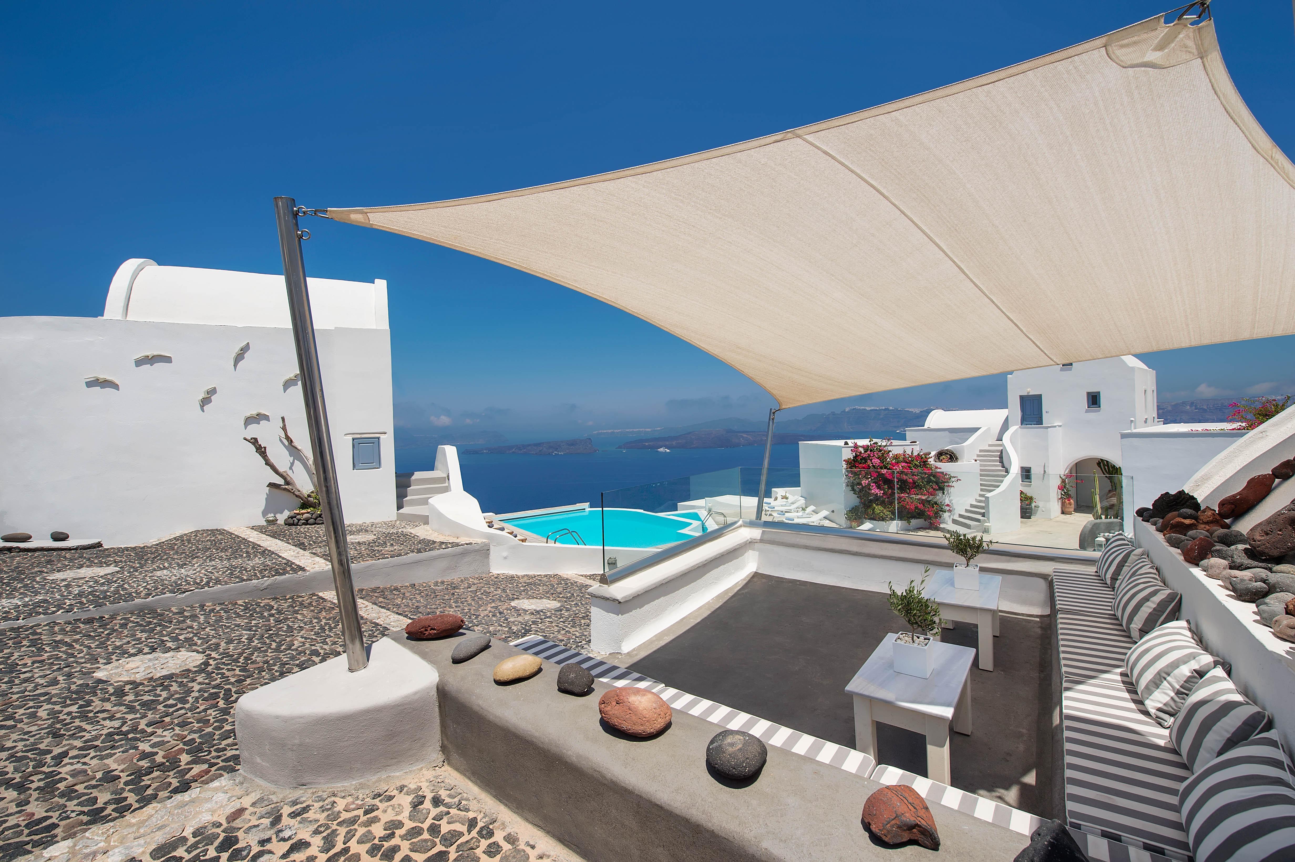 Apanemo & Hotel Akrotírion